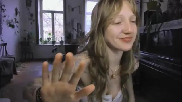 Image 7 of miranda2_0 Stream on Chaturbate on 25 days ago