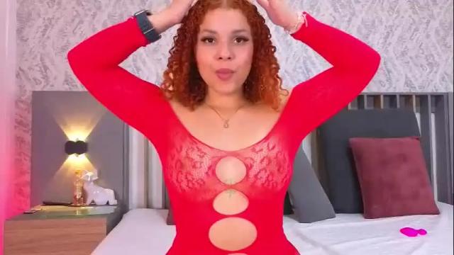 Image 6 of miranda_blair Stream on Chaturbate on 1 month ago
