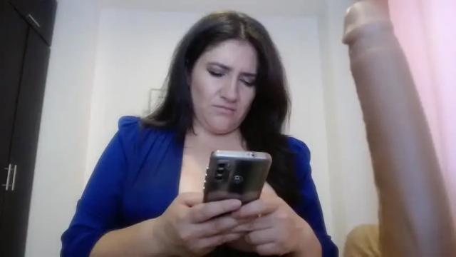 Image 7 of miranda_lovers_ Stream on Chaturbate on 16 months ago