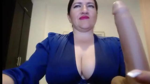 Image 10 of miranda_lovers_ Stream on Chaturbate on 14 months ago