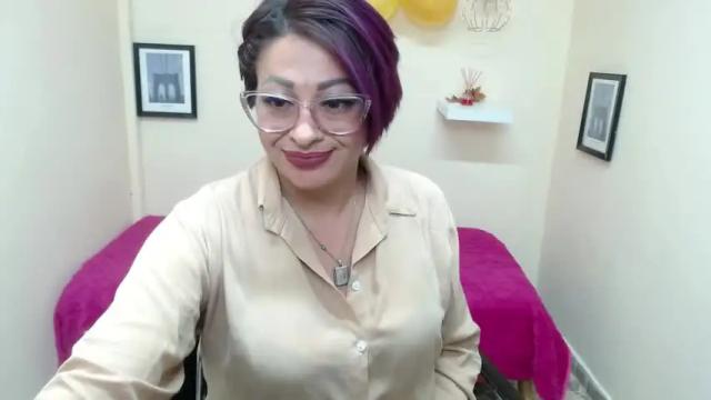 Image 10 of miranda_spark_ Stream on Chaturbate on 12 months ago