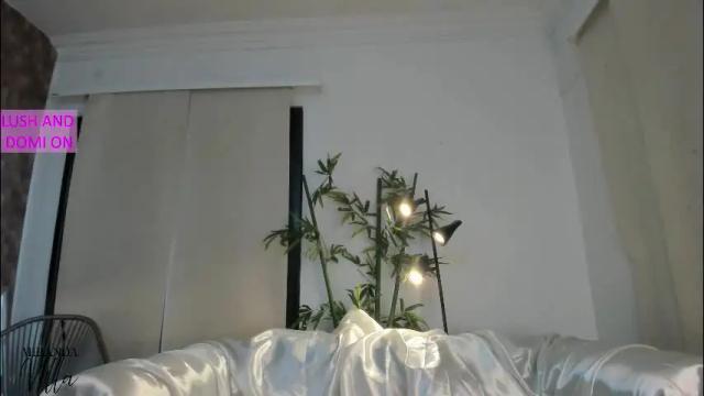 Image 4 of miranda_villa Stream on Chaturbate on 1 month ago