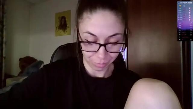 Image 7 of miranda_wish Stream on Chaturbate on 13 months ago