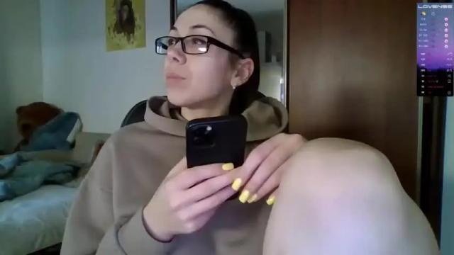 Image 8 of miranda_wish Stream on Chaturbate on 13 months ago