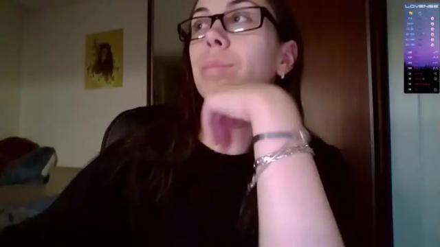 Image 6 of miranda_wish Stream on Chaturbate on 13 months ago