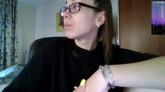 Image 4 of miranda_wish Stream on Chaturbate on 13 months ago