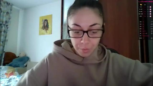 Image 6 of miranda_wish Stream on Chaturbate on 4 months ago