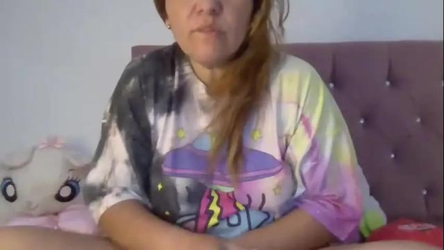 Image 2 of miranda_zacky Stream on Chaturbate on 1 month ago