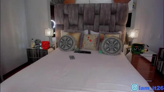 Thumbnail 1, mirandacollins_'s Stream at Chaturbate, 1 month ago