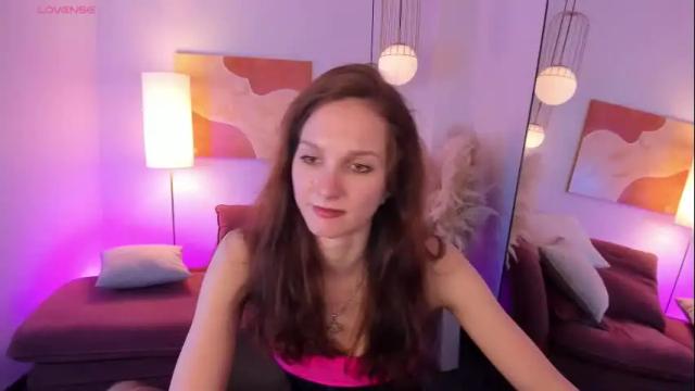 Image 7 of mirandaglow Stream on Chaturbate on 1 month ago