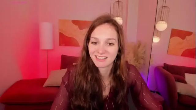 Image 2 of mirandaglow Stream on Chaturbate on 3 months ago