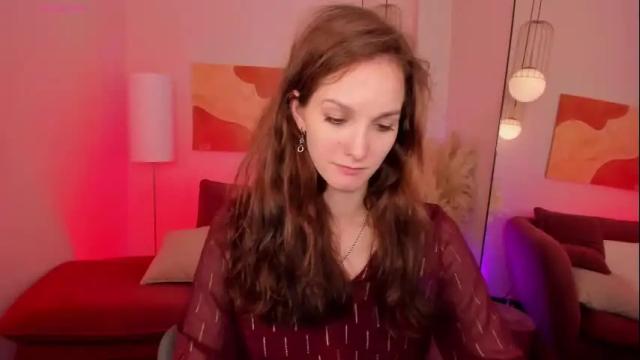 Image 4 of mirandaglow Stream on Chaturbate on 3 months ago