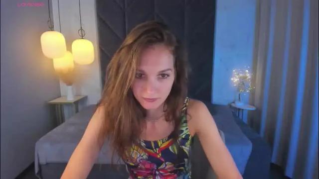 Image 4 of mirandaglow Stream on Chaturbate on 3 months ago