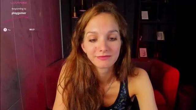 Image 11 of mirandaglow Stream on Chaturbate on 3 months ago