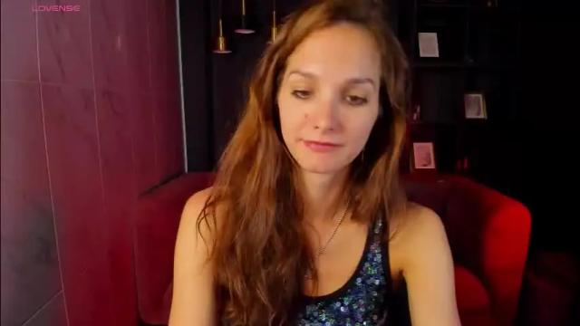 Image 12 of mirandaglow Stream on Chaturbate on 3 months ago