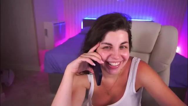 Image 2 of mirandawarm Stream on Chaturbate on 1 month ago