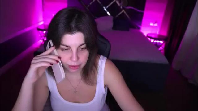 Image 4 of mirandawarm Stream on Chaturbate on 2 months ago