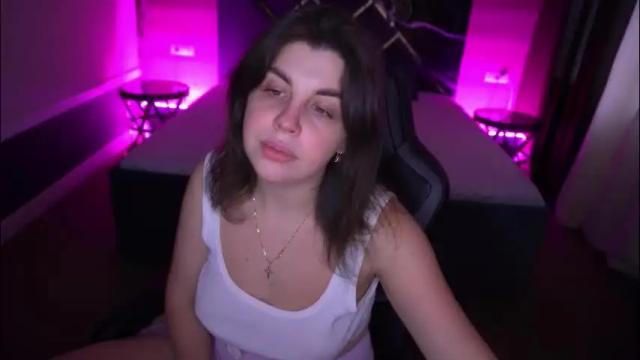 Image 7 of mirandawarm Stream on Chaturbate on 2 months ago