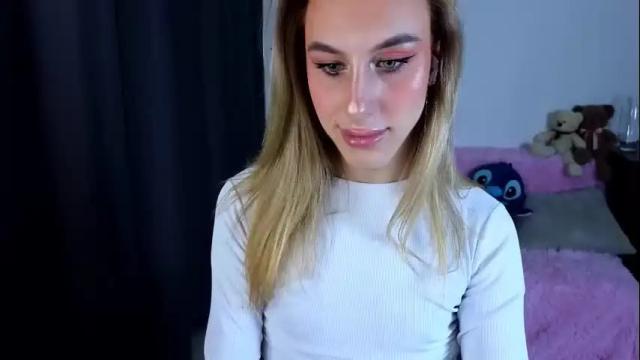 Image 11 of miraraid Stream on Chaturbate on 2 months ago