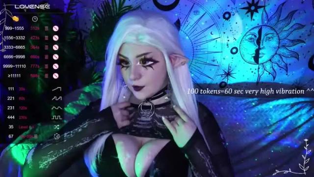 Image 8 of mirareed Stream on Chaturbate on 12 months ago