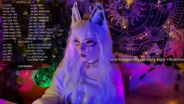 Image 10 of mirareed Stream on Chaturbate on 2 months ago