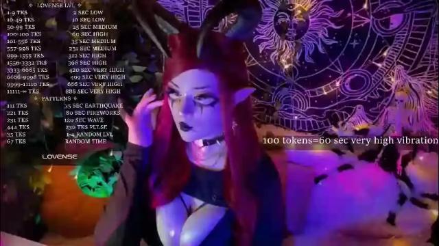 Image 11 of mirareed Stream on Chaturbate on 2 months ago