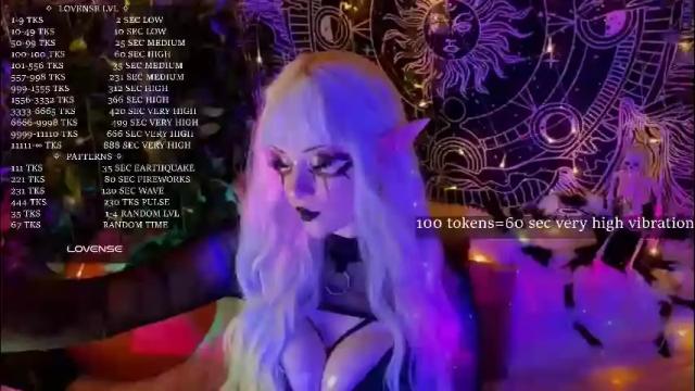 Image 4 of mirareed Stream on Chaturbate on 2 months ago