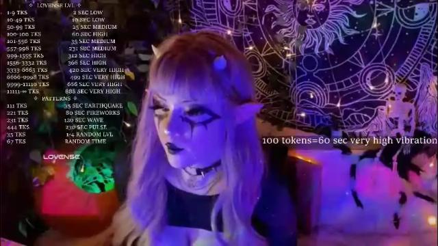Image 3 of mirareed Stream on Chaturbate on 1 month ago