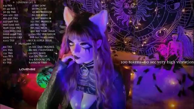 Image 2 of mirareed Stream on Chaturbate on 1 day ago