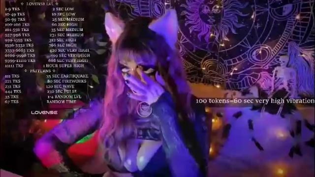 Image 3 of mirareed Stream on Chaturbate on 1 day ago