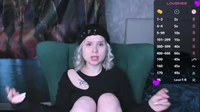 Image 8 of miray_kuriyama Stream on Chaturbate on 1 month ago