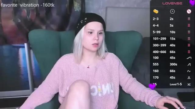 Image 6 of miray_kuriyama Stream on Chaturbate on 12 days ago
