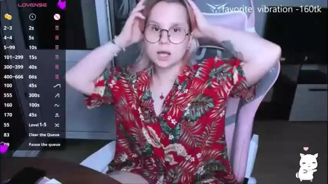 Image 3 of miray_kuriyama Stream on Chaturbate on 3 months ago