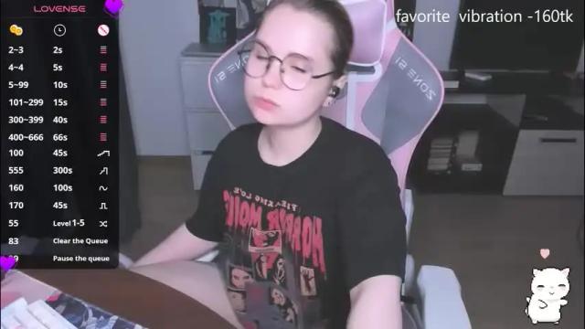 Image 12 of miray_kuriyama Stream on Chaturbate on 1 month ago