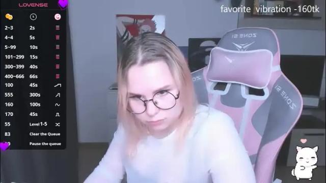 Image 4 of miray_kuriyama Stream on Chaturbate on 1 month ago