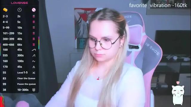 Image 6 of miray_kuriyama Stream on Chaturbate on 7 days ago