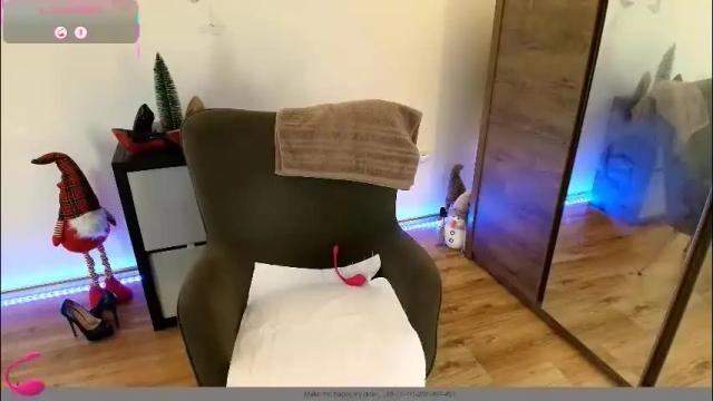 Image 12 of mirela_silver Stream on Chaturbate on 9 days ago