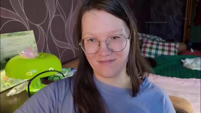 Image 3 of miriamor Stream on Chaturbate on 19 days ago