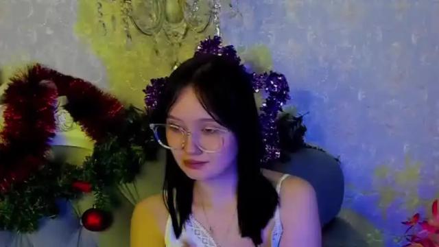 Image 12 of miriamwhite Stream on Chaturbate on 12 months ago