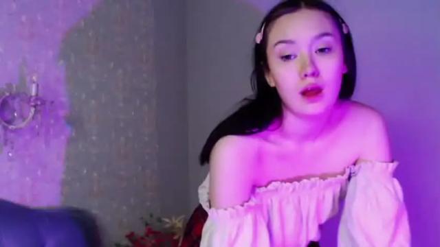 Image 12 of miriamwhite Stream on Chaturbate on 12 months ago