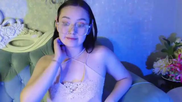 Thumbnail 1, miriamwhite's Stream at Chaturbate, 12 months ago