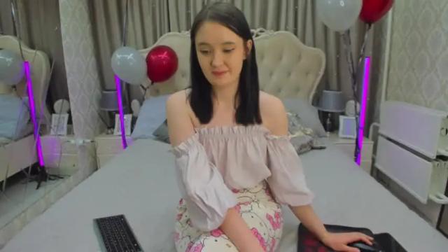 Image 10 of miriamwhite Stream on Chaturbate on 11 months ago