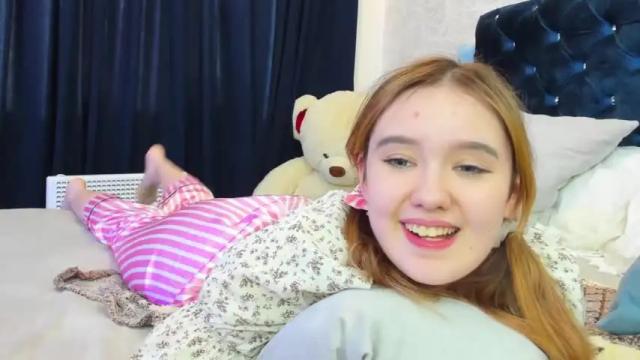 Image 8 of miriamwhite Stream on Chaturbate on 10 months ago