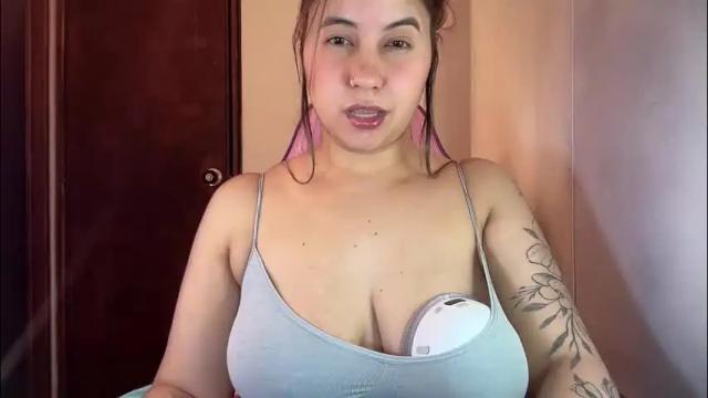 Image 10 of mirilinda Stream on Chaturbate on 2 months ago