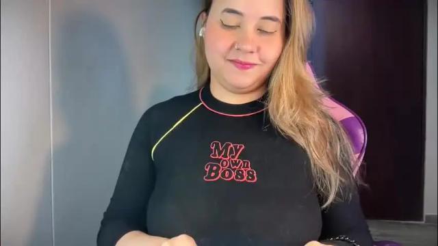 Image 2 of mirilinda Stream on Chaturbate on 1 month ago