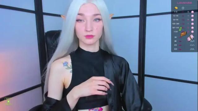 Image 12 of mirragray Stream on Chaturbate on 25 months ago