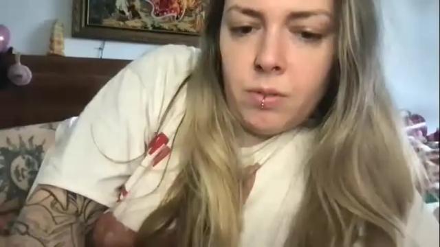 Image 11 of mis0h0rnybabii Stream on Chaturbate on 15 days ago