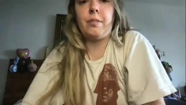 Image 8 of mis0h0rnybabii Stream on Chaturbate on 15 days ago