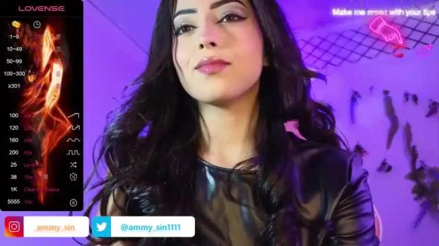 Image 6 of mis_elizabeth Stream on Chaturbate on 22 months ago