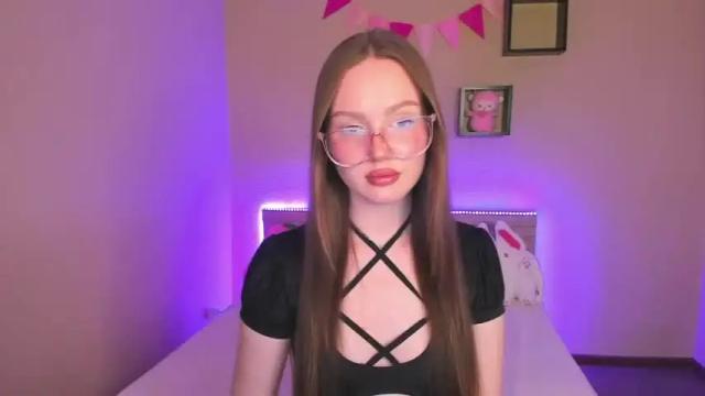 Image 6 of mish_ka3 Stream on Chaturbate on 14 months ago